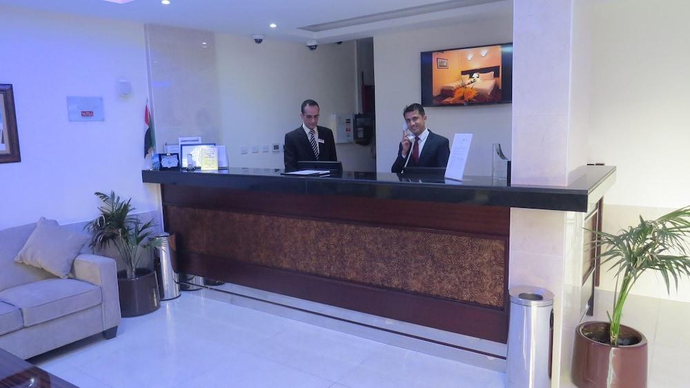 Al Jawhara Metro Hotel Dubái Exterior foto